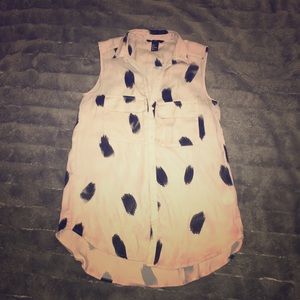 H&M Sleeveless Blouse